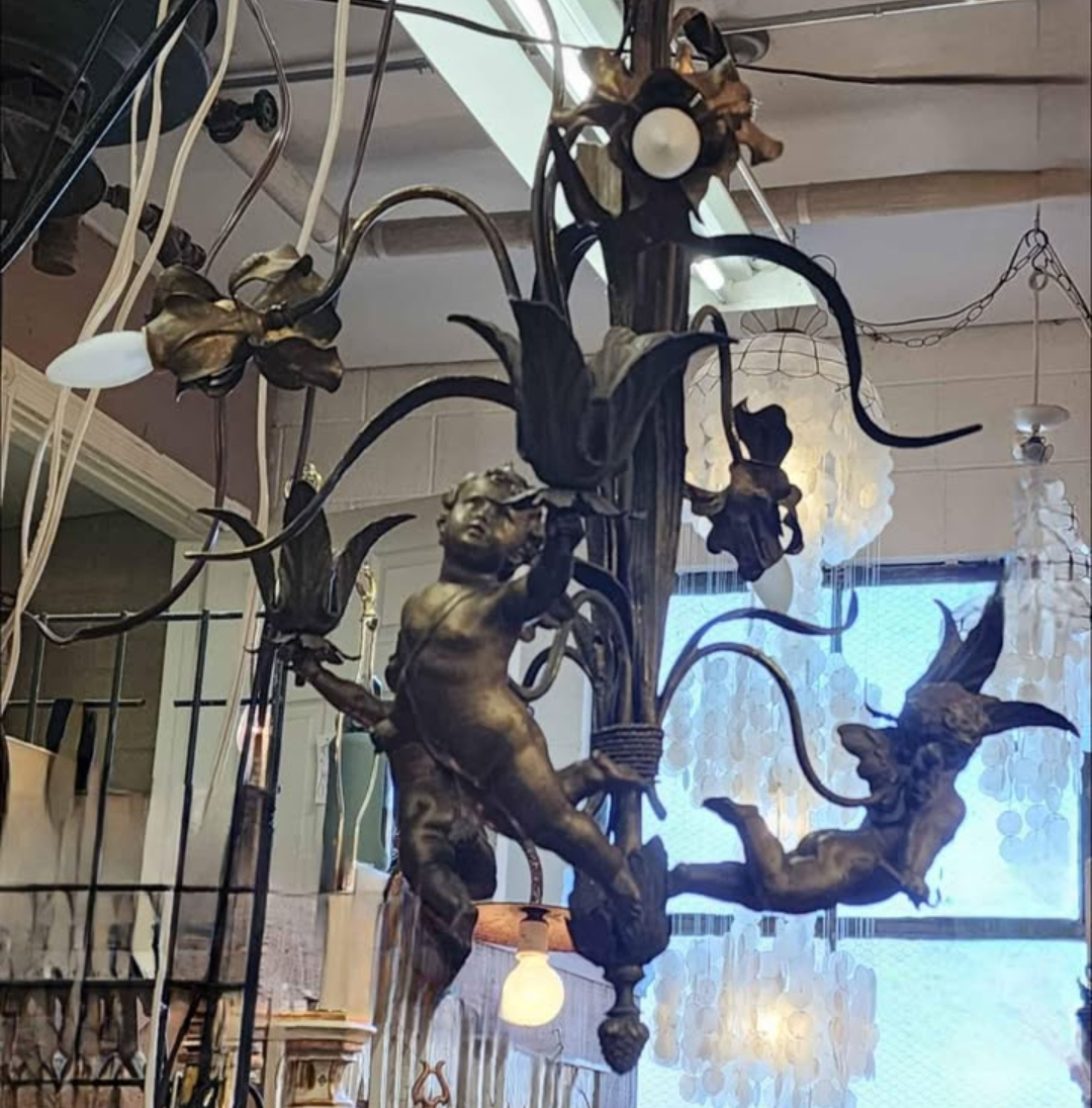 placeholder image sq